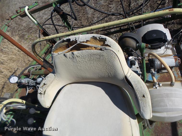 image for item DB1250 John Deere 734 self-propelled sprayer