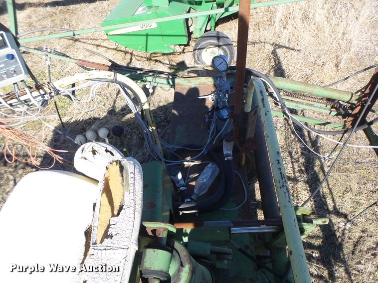 image for item DB1250 John Deere 734 self-propelled sprayer