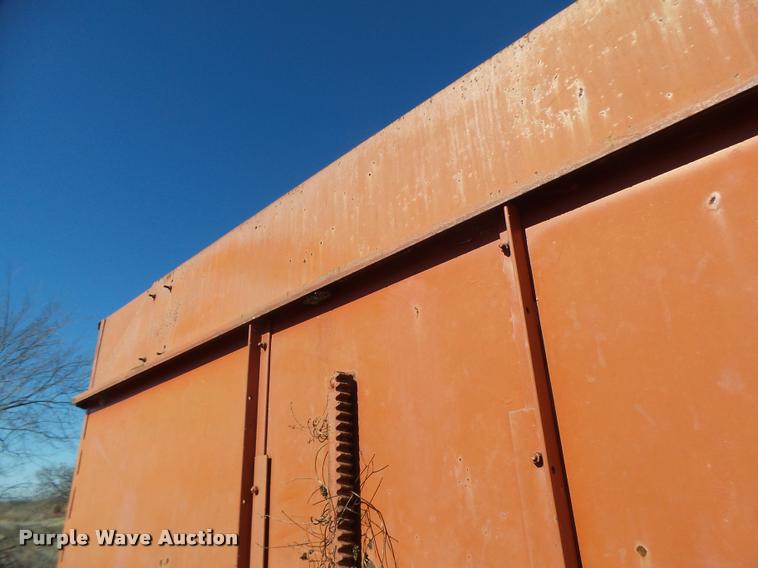 image for item DB1252 Gravity wagon