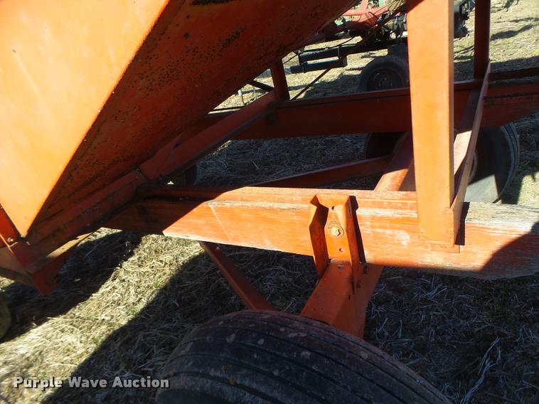 image for item DB1252 Gravity wagon