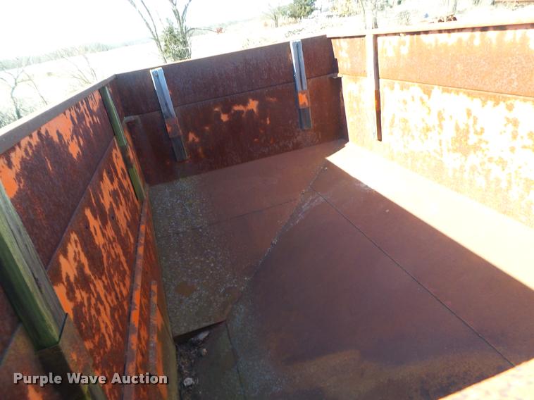 image for item DB1252 Gravity wagon