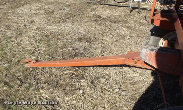 image for item DB1252 Gravity wagon