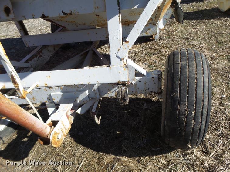 image for item DB1253 Gravity wagon