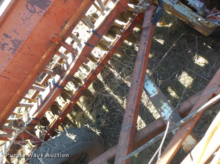 image for item DB1256 CrustBuster Speed King grain drill