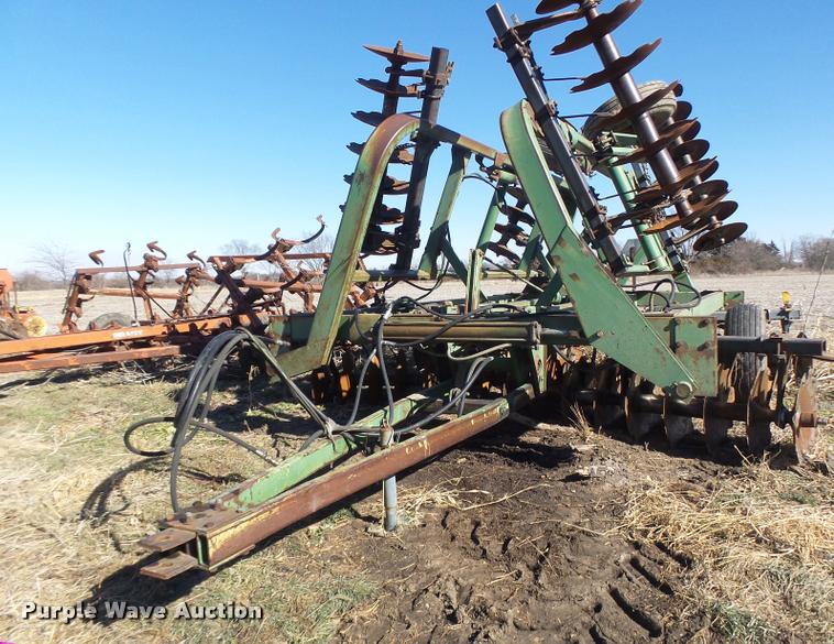 image for item DB1259 John Deere T0230 disk