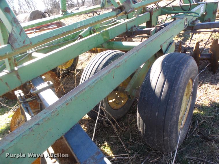 image for item DB1259 John Deere T0230 disk