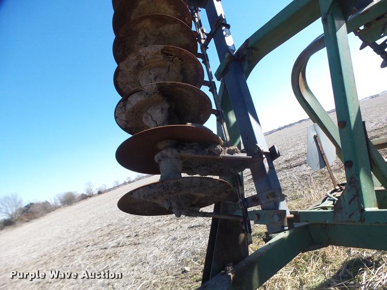 image for item DB1259 John Deere T0230 disk