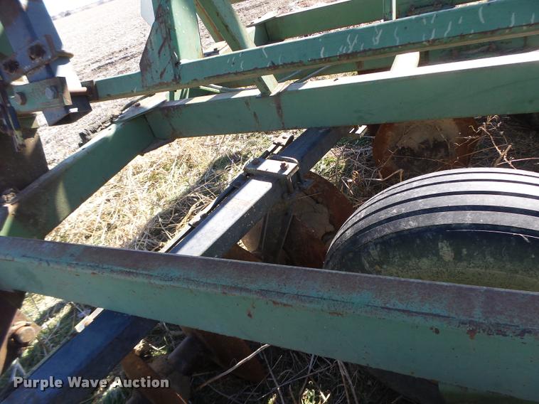 image for item DB1259 John Deere T0230 disk