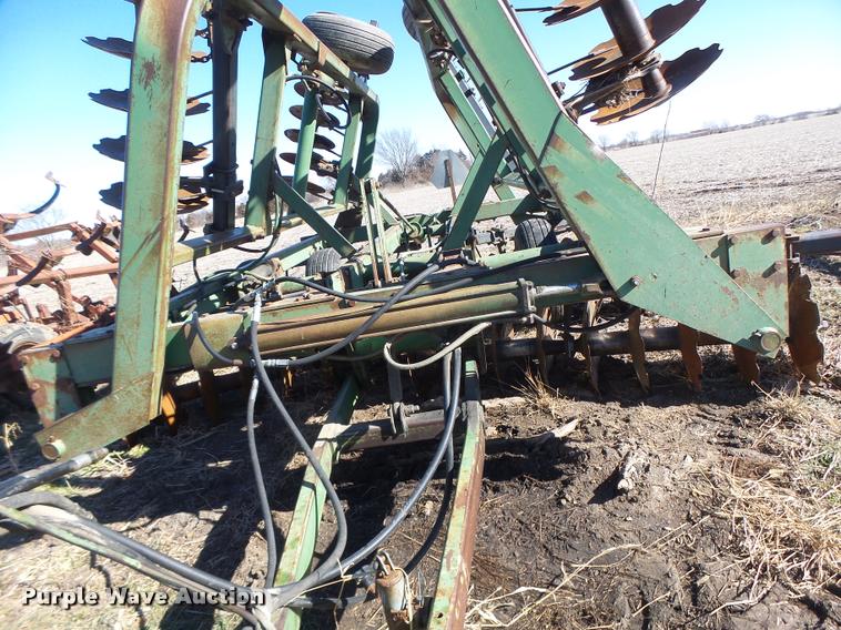 image for item DB1259 John Deere T0230 disk