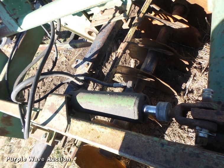 image for item DB1259 John Deere T0230 disk