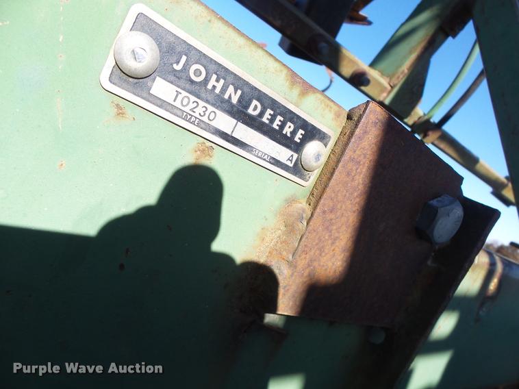 image for item DB1259 John Deere T0230 disk