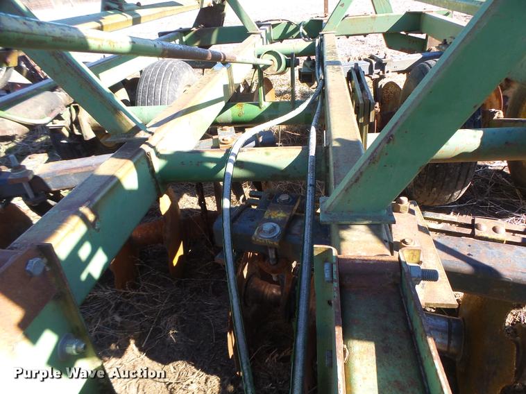 image for item DB1259 John Deere T0230 disk