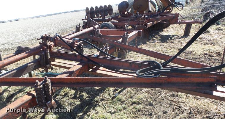 image for item DB1261 Chisel