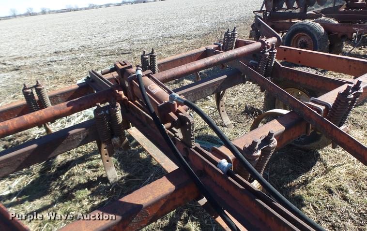 image for item DB1261 Chisel