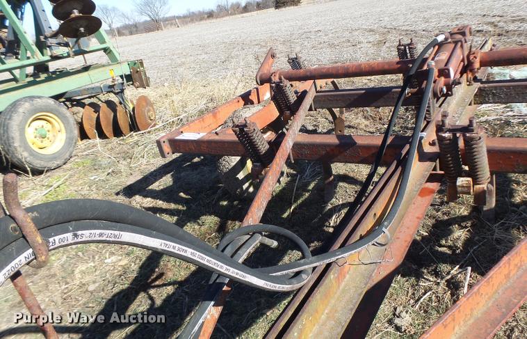 image for item DB1261 Chisel