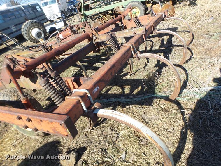 image for item DB1261 Chisel