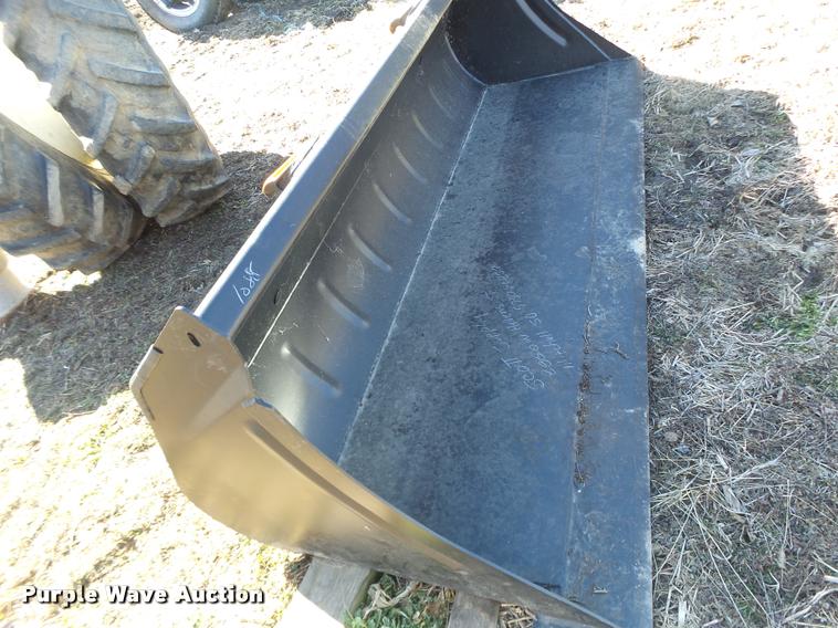 image for item DB1264 2014 ALO AB bucket