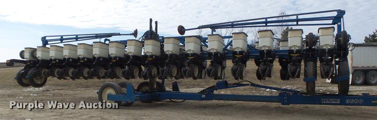 image for item DB1279 Kinze 3600 split row planter