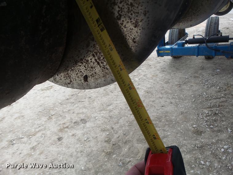 image for item DB1279 Kinze 3600 split row planter