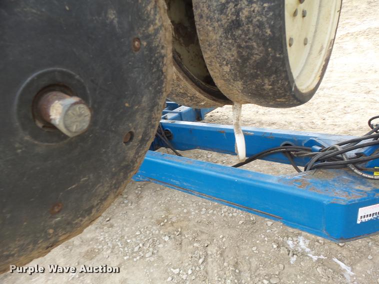 image for item DB1279 Kinze 3600 split row planter