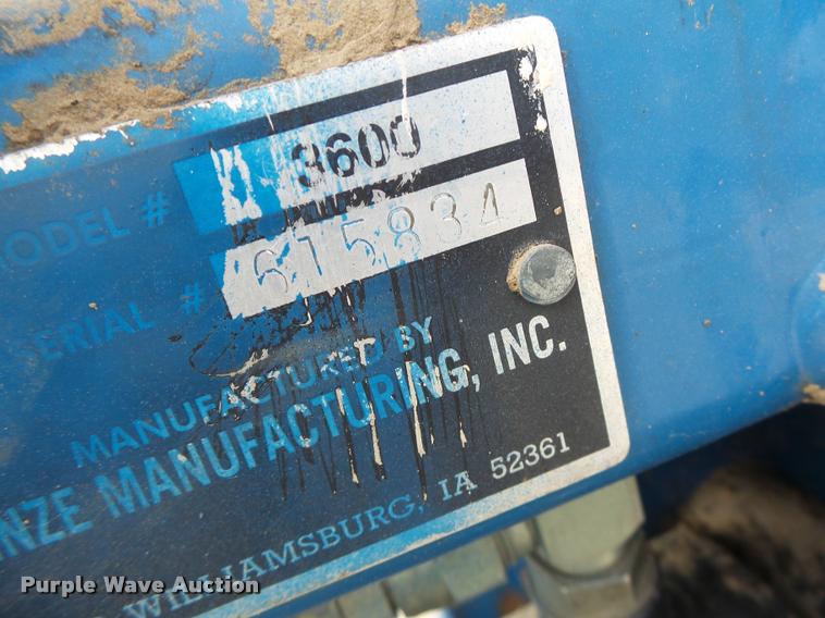 image for item DB1279 Kinze 3600 split row planter