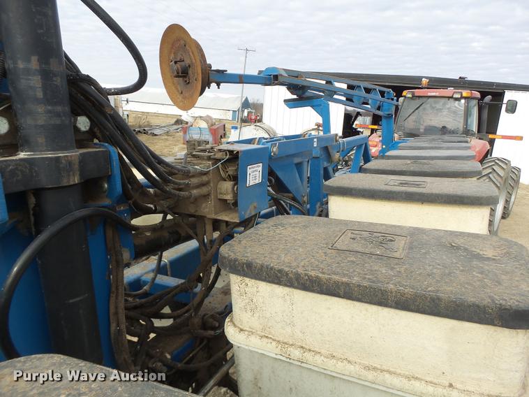 image for item DB1279 Kinze 3600 split row planter