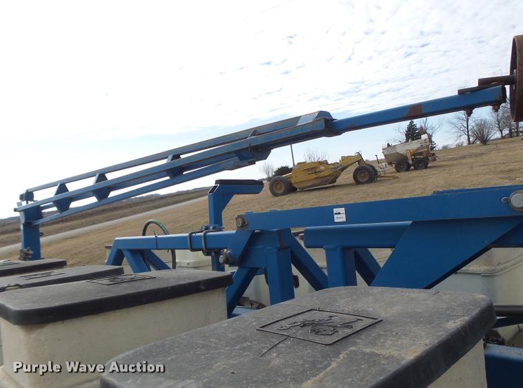 image for item DB1279 Kinze 3600 split row planter
