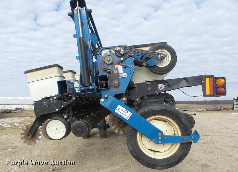 image for item DB1279 Kinze 3600 split row planter