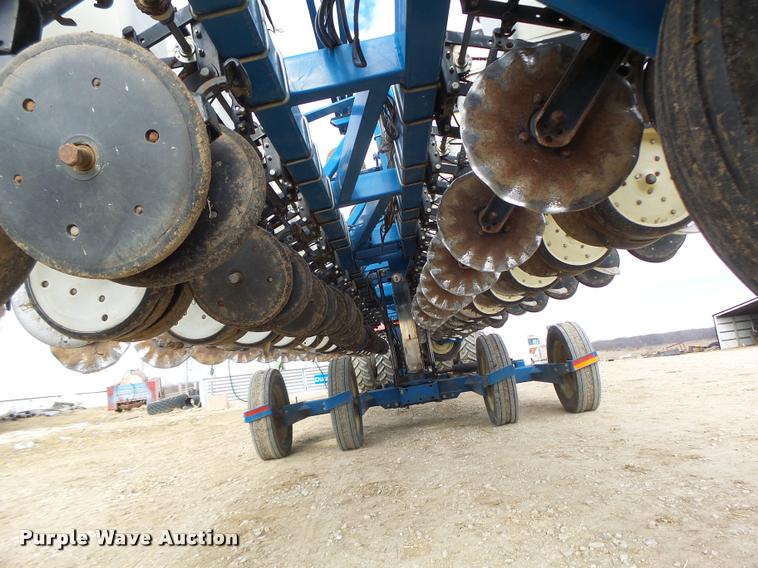 image for item DB1279 Kinze 3600 split row planter