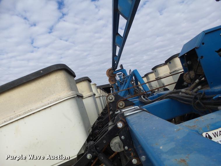 image for item DB1279 Kinze 3600 split row planter