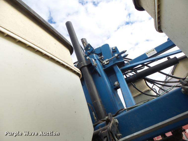 image for item DB1279 Kinze 3600 split row planter