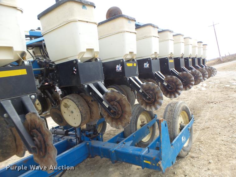 image for item DB1279 Kinze 3600 split row planter