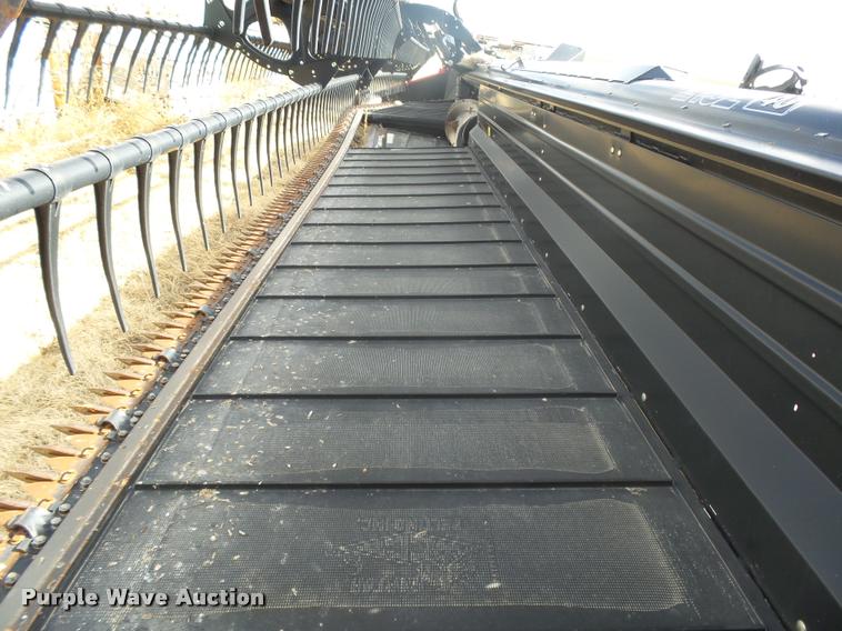 image for item DB1881 2012 Case IH 2152 draper head