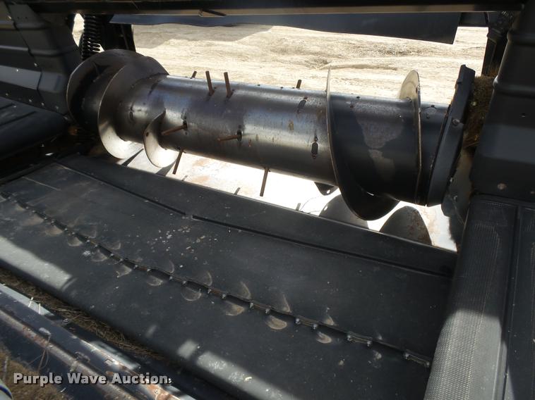 image for item DB1881 2012 Case IH 2152 draper head