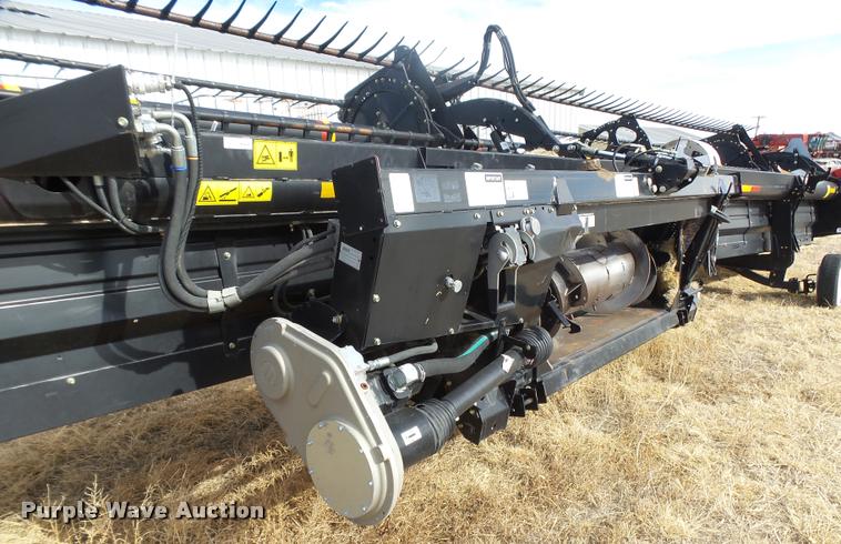 image for item DB1881 2012 Case IH 2152 draper head