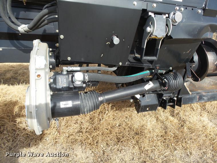 image for item DB1881 2012 Case IH 2152 draper head