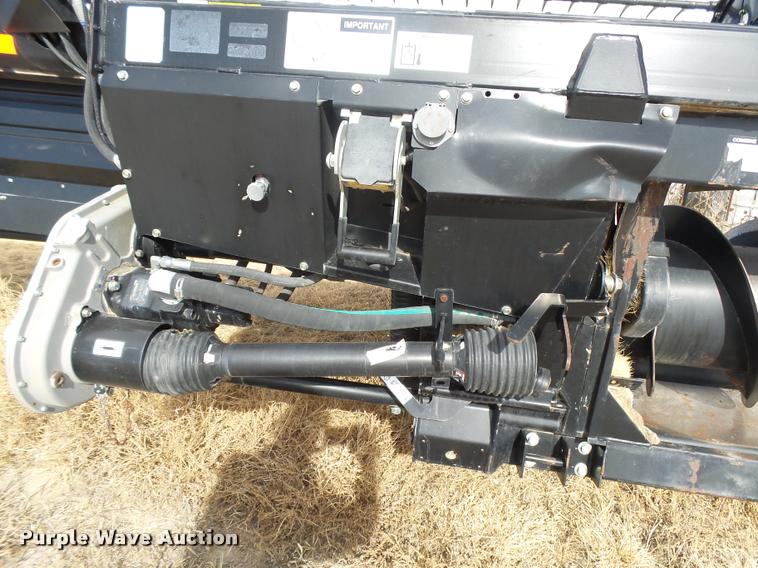 image for item DB1881 2012 Case IH 2152 draper head