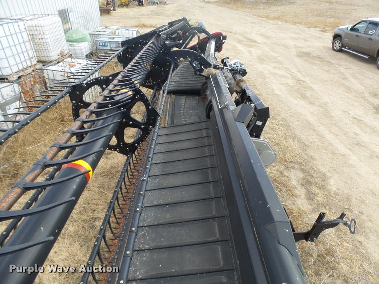 image for item DB1881 2012 Case IH 2152 draper head