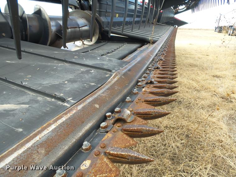 image for item DB1881 2012 Case IH 2152 draper head