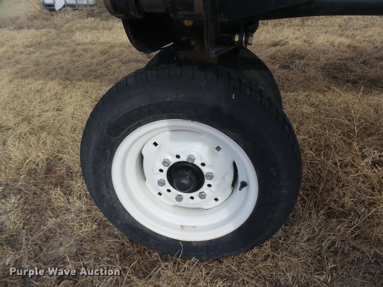 image for item DB1881 2012 Case IH 2152 draper head