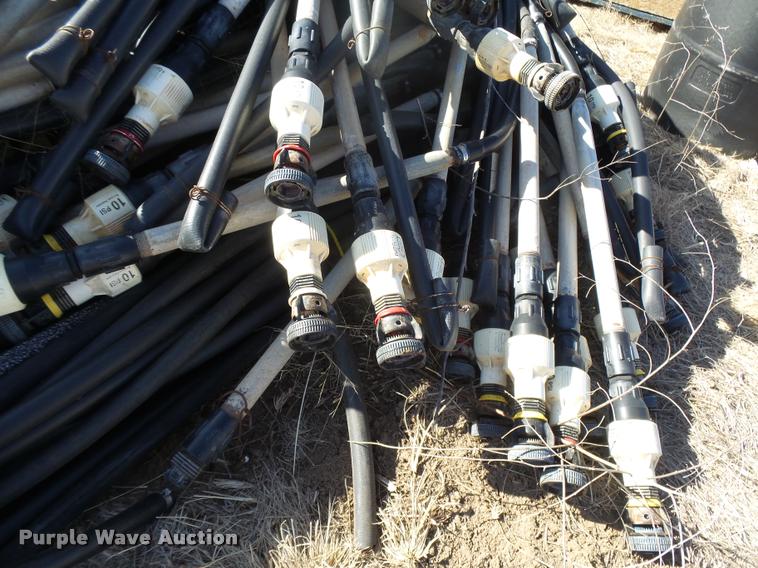 image for item DB1886 2000 Reinke 65LEPA center pivot system