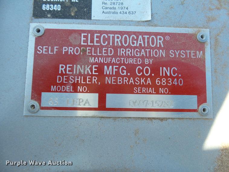 image for item DB1886 2000 Reinke 65LEPA center pivot system