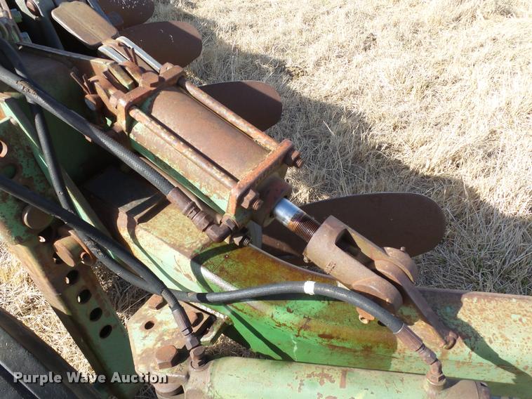 image for item DB4673 John Deere A2800 six bottom plow