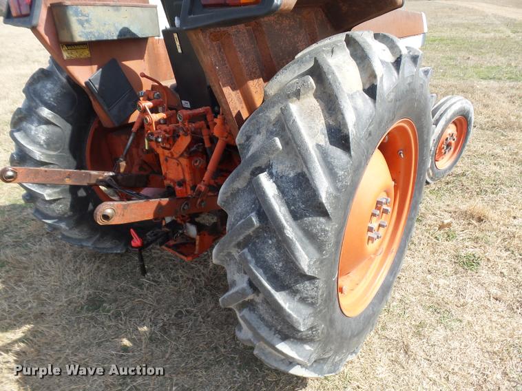 image for item DE9522 1982 Case 1190 tractor
