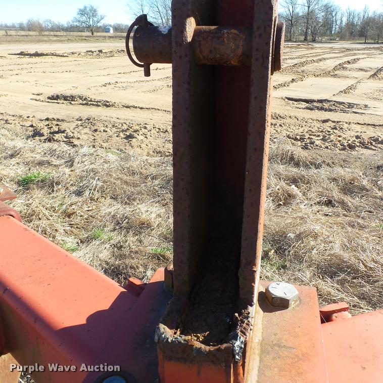 image for item K3340 Case IH 10SUBSO V-ripper