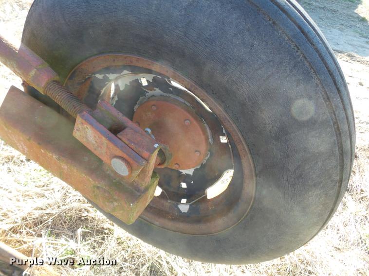 image for item K3340 Case IH 10SUBSO V-ripper