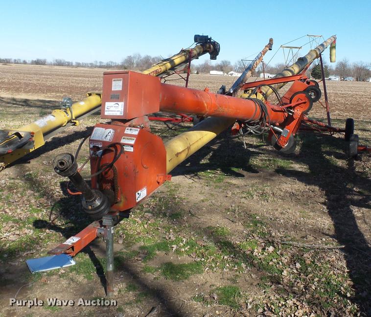 image for item K3341 Westfield MK100-61 grain auger