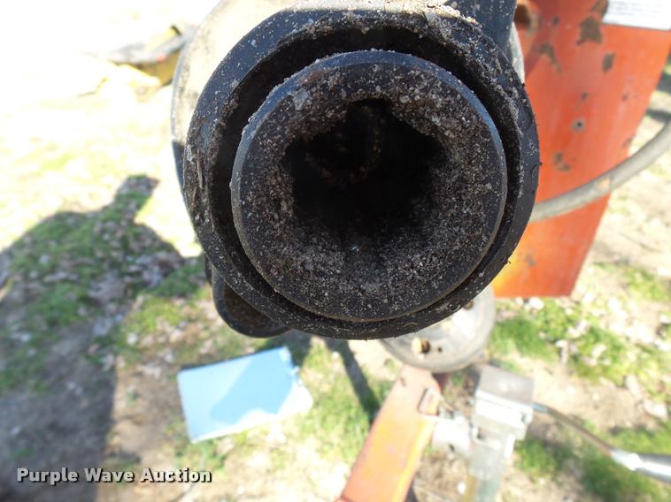 image for item K3341 Westfield MK100-61 grain auger