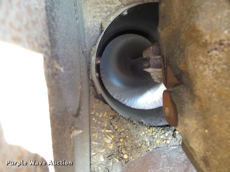 image for item K3341 Westfield MK100-61 grain auger