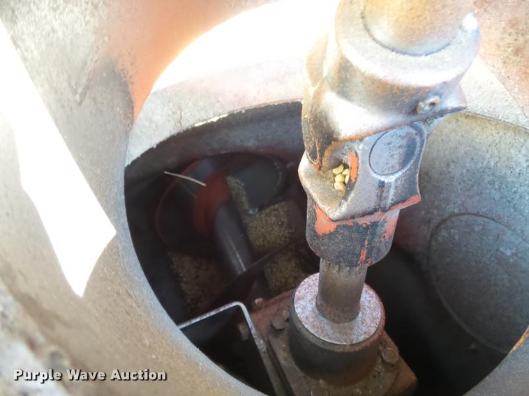 image for item K3341 Westfield MK100-61 grain auger